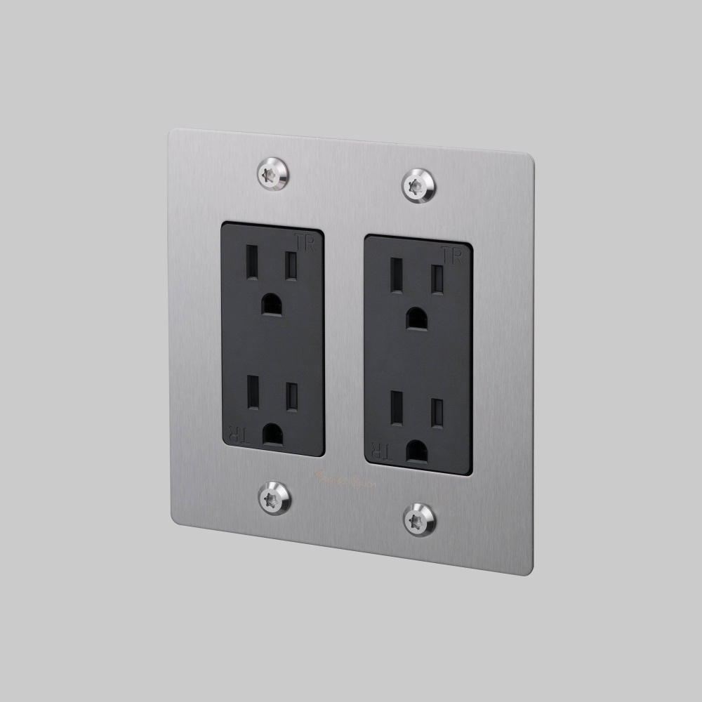 2G DUPLEX OUTLET / LINEAR / WITH LOGO / STEEL